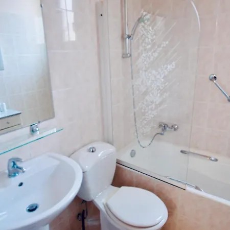 2 Les Clematites Apartment